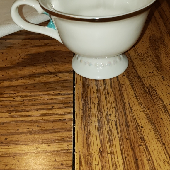 Vintage Limited Edition Bailey's Irish Cream Cups - Picture 4 of 6